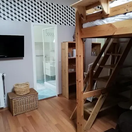 Celine'home לינה וארוחת בוקר