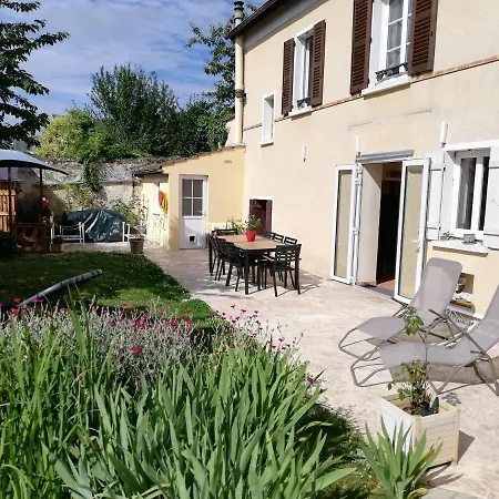 Celine'home לינה וארוחת בוקר Saint-Germain-sur-Morin